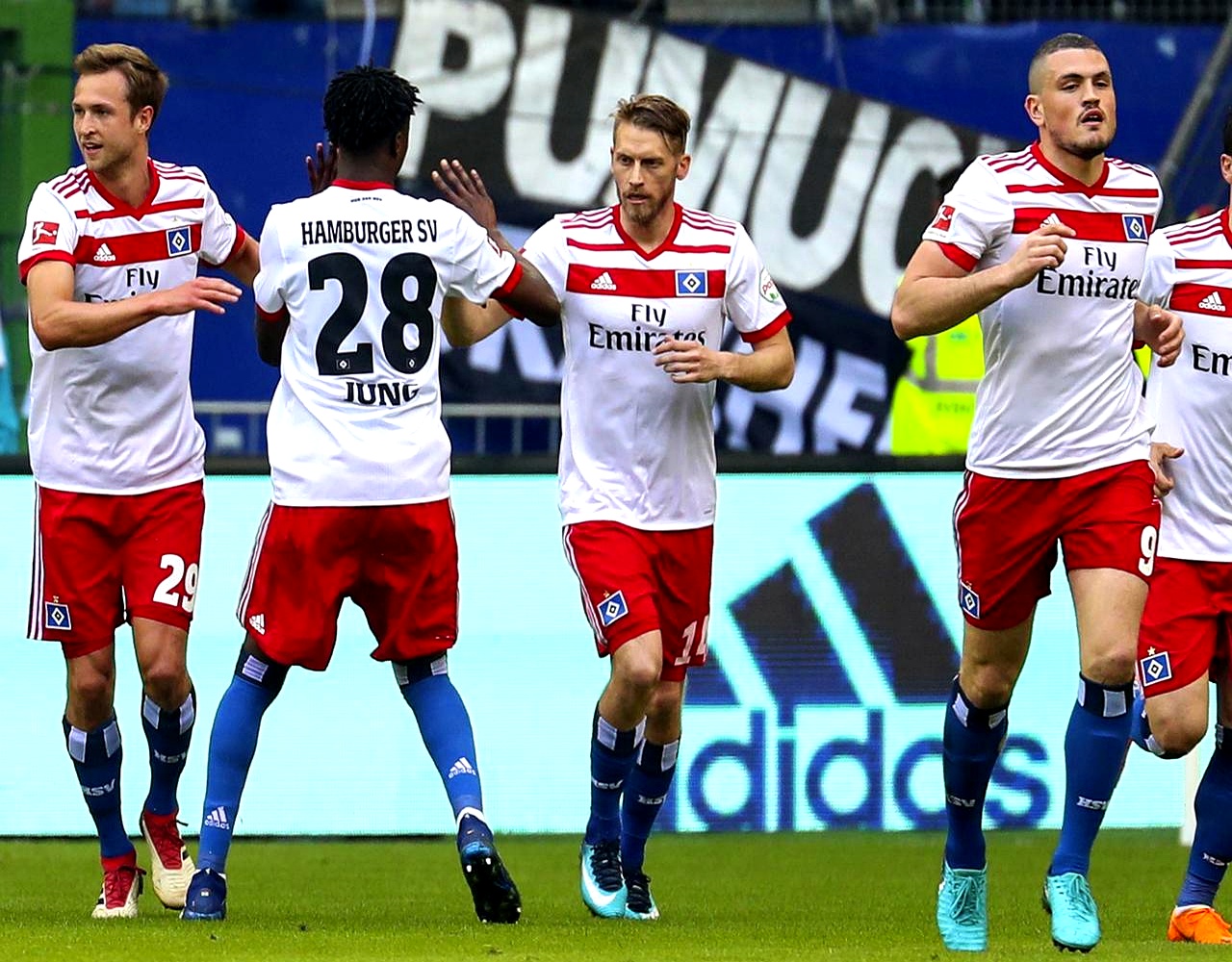 开云足球直播-汉堡球队迎战对手，取得双杀胜利