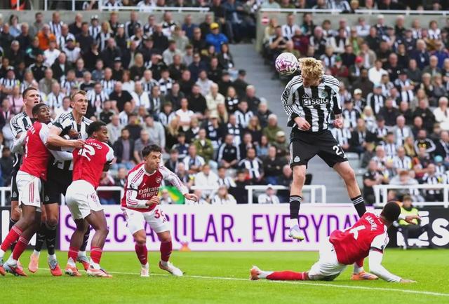 阿森纳客场击败纽卡斯尔，取得三分