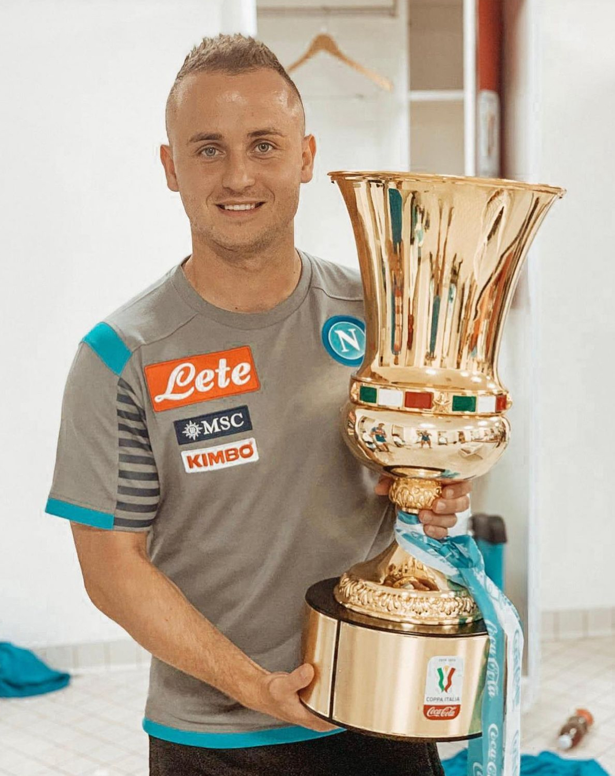 斯洛伐克代表团获得自行车比赛冠军 斯洛伐克代表团获得自行车比赛冠军