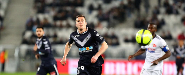 瓦朗谢纳主场战平亚眠,难有取胜机会的简单介绍 瓦朗谢纳主场战平亚眠,难有取胜机会的简单介绍