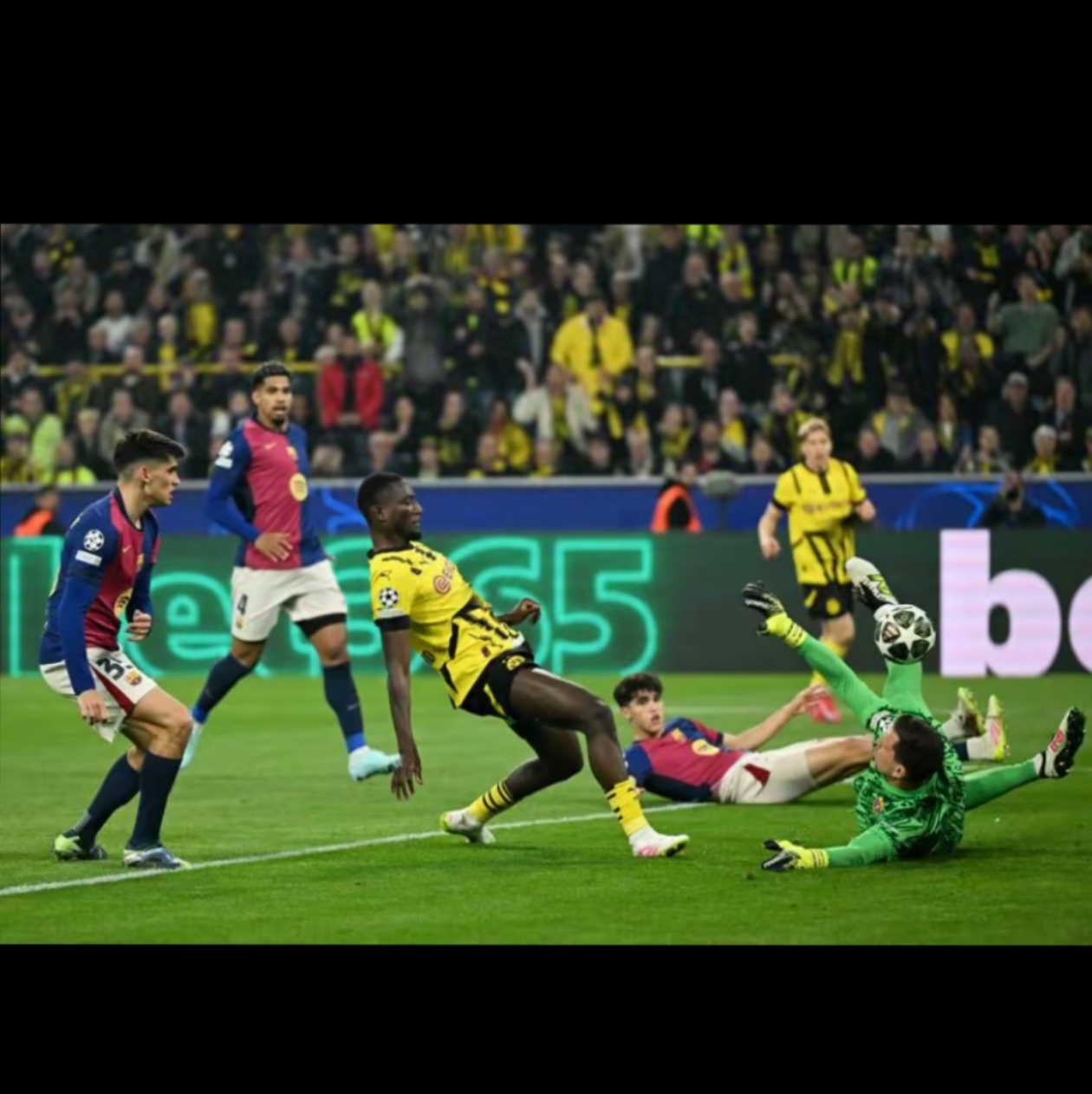 关于瓦拉多利德客场不敌对手,遭遇失利的信息 关于瓦拉多利德客场不敌对手,遭遇失利的信息