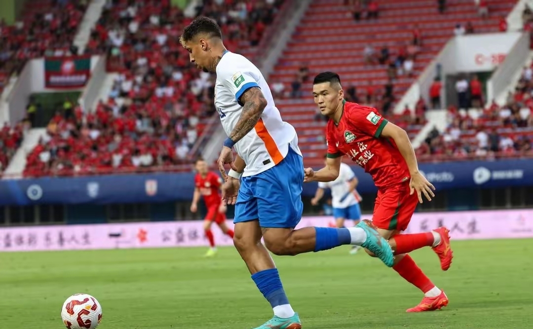 开云体育中国-球队引援火热，高层谋划夏季补强计划