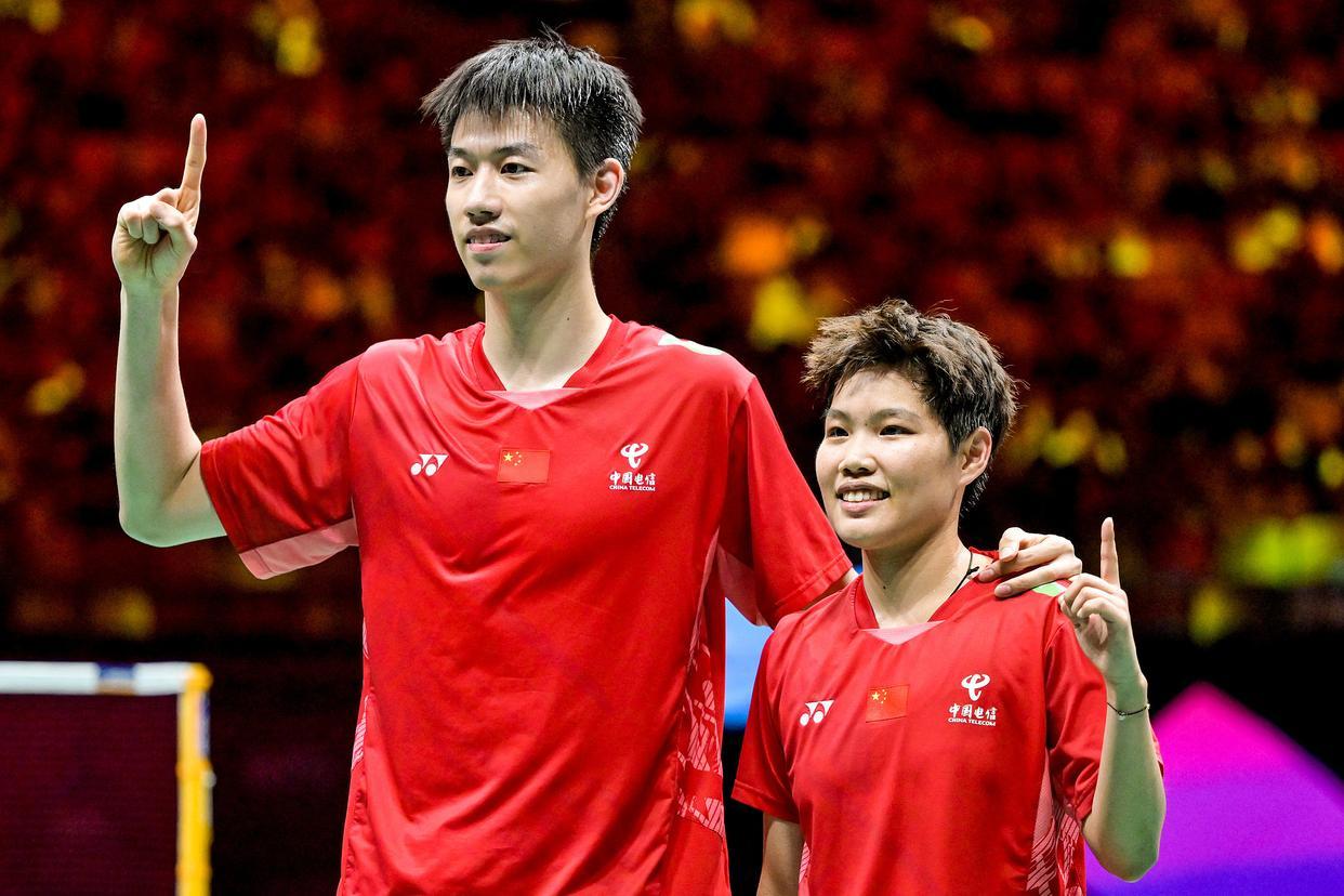 关于中国羽毛球队完胜韩国羽毛球队,陶菲克绝境逆转的信息 关于中国羽毛球队完胜韩国羽毛球队,陶菲克绝境逆转的信息