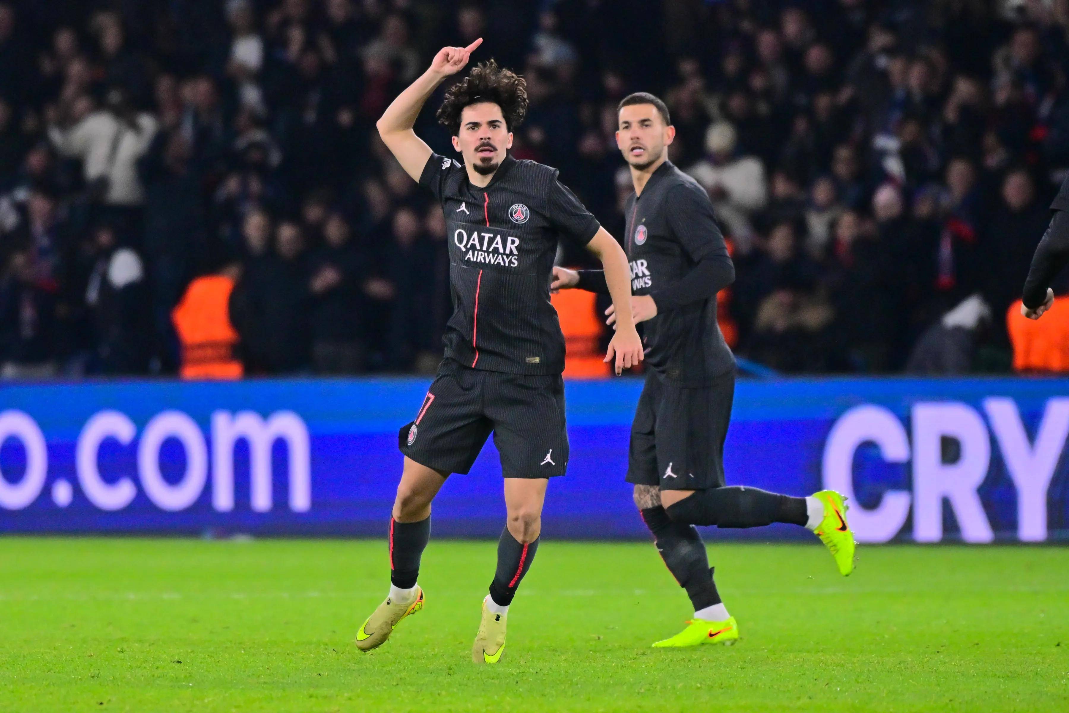 拜仁逆转巴黎，奥利维耶扛起全队的简单介绍