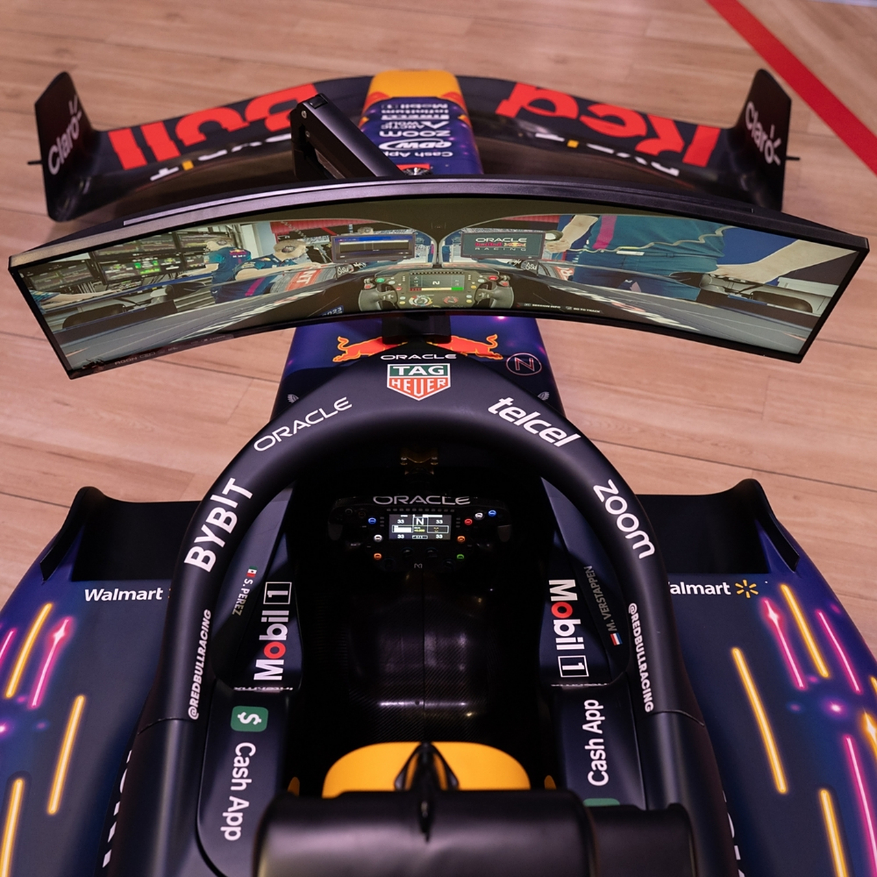 关于索伯车队逆转红牛车队，佩雷兹状态火热的信息