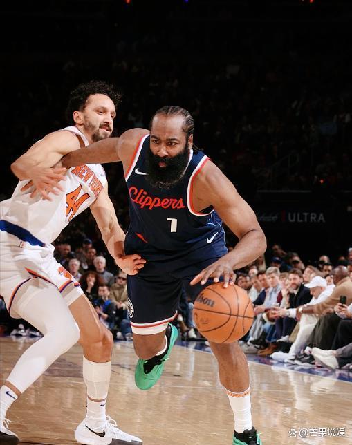 开云APP-快船翻盘新疆队，伦纳德扛起全队的简单介绍