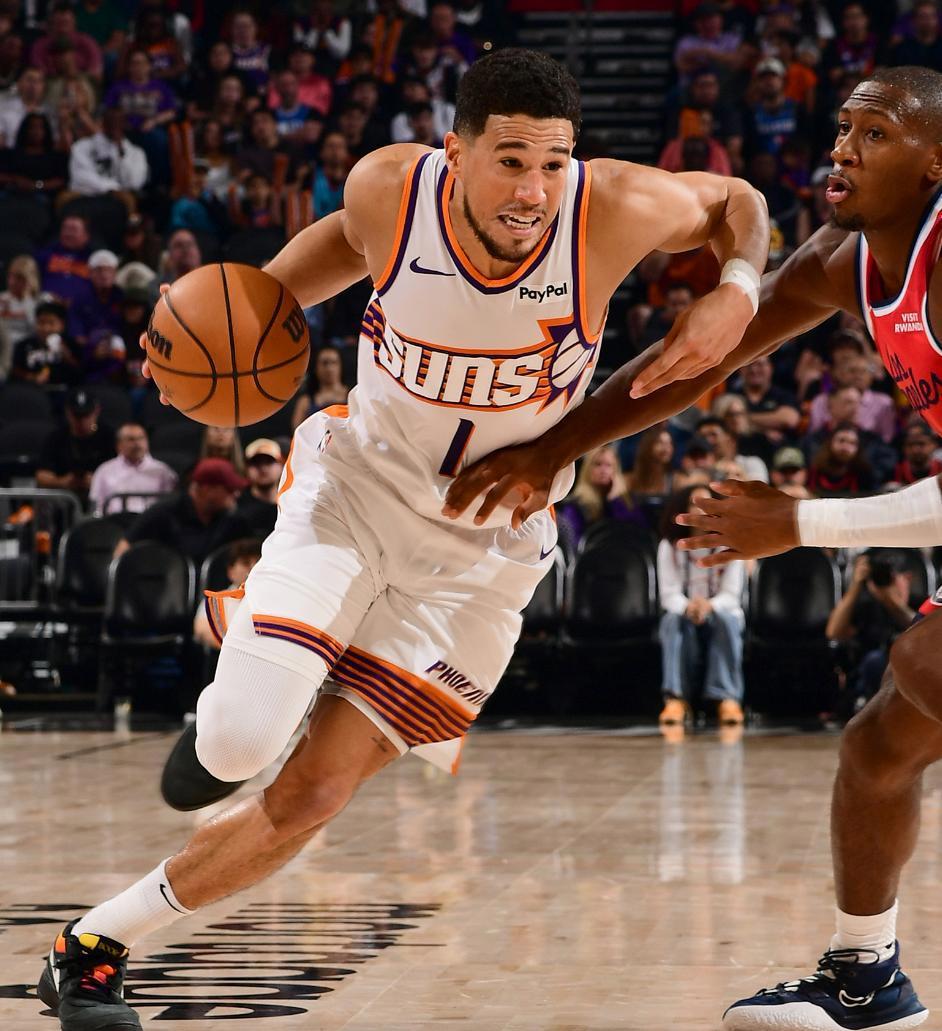 快船完胜太阳，布克带队取胜