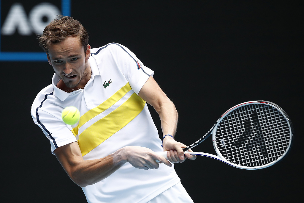 开云体育下载-联合杯险胜拉沃尔杯，梅德韦杰夫状态火热