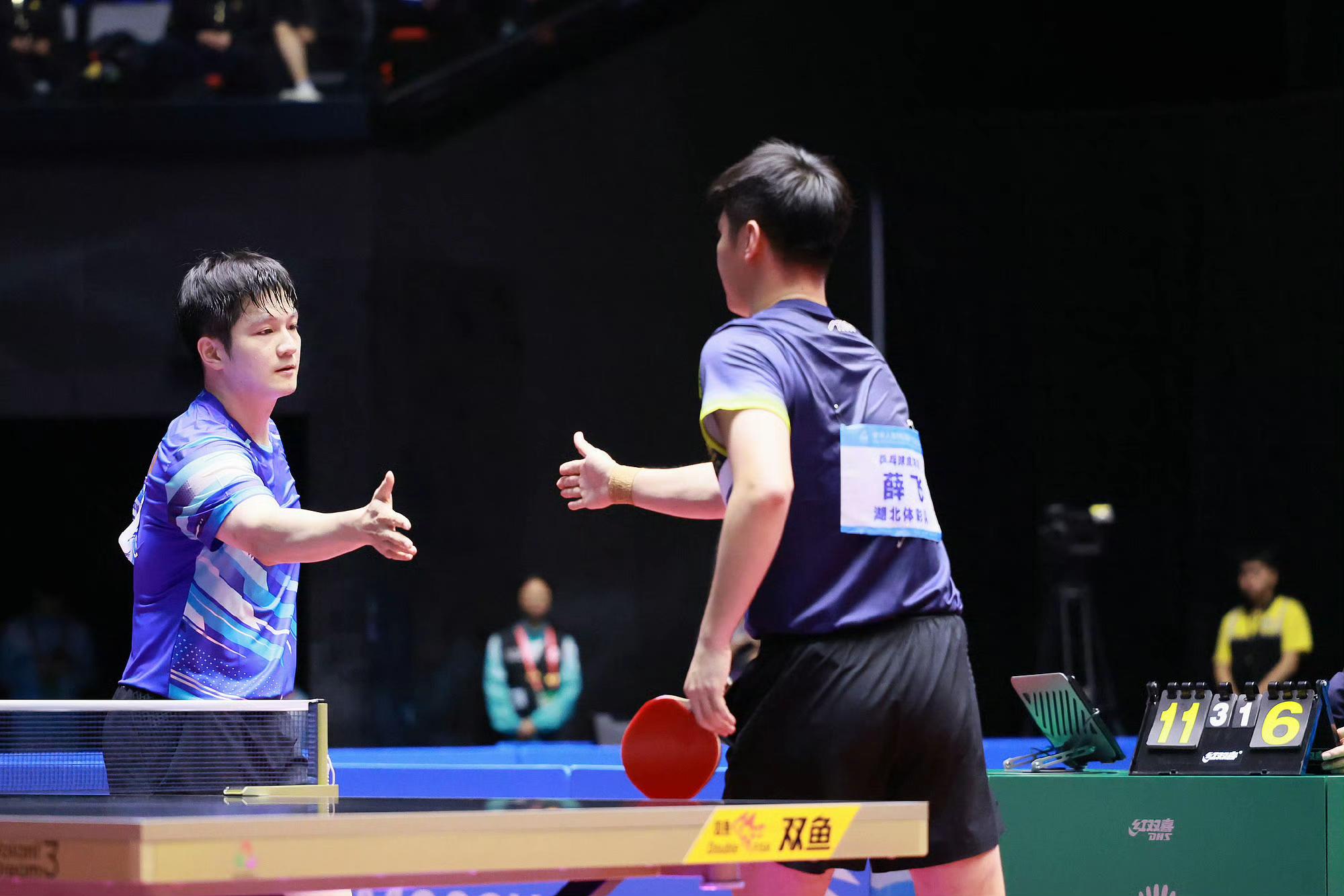 开云官方app入口-中国队逆转瑞典队，樊振东扛起全队