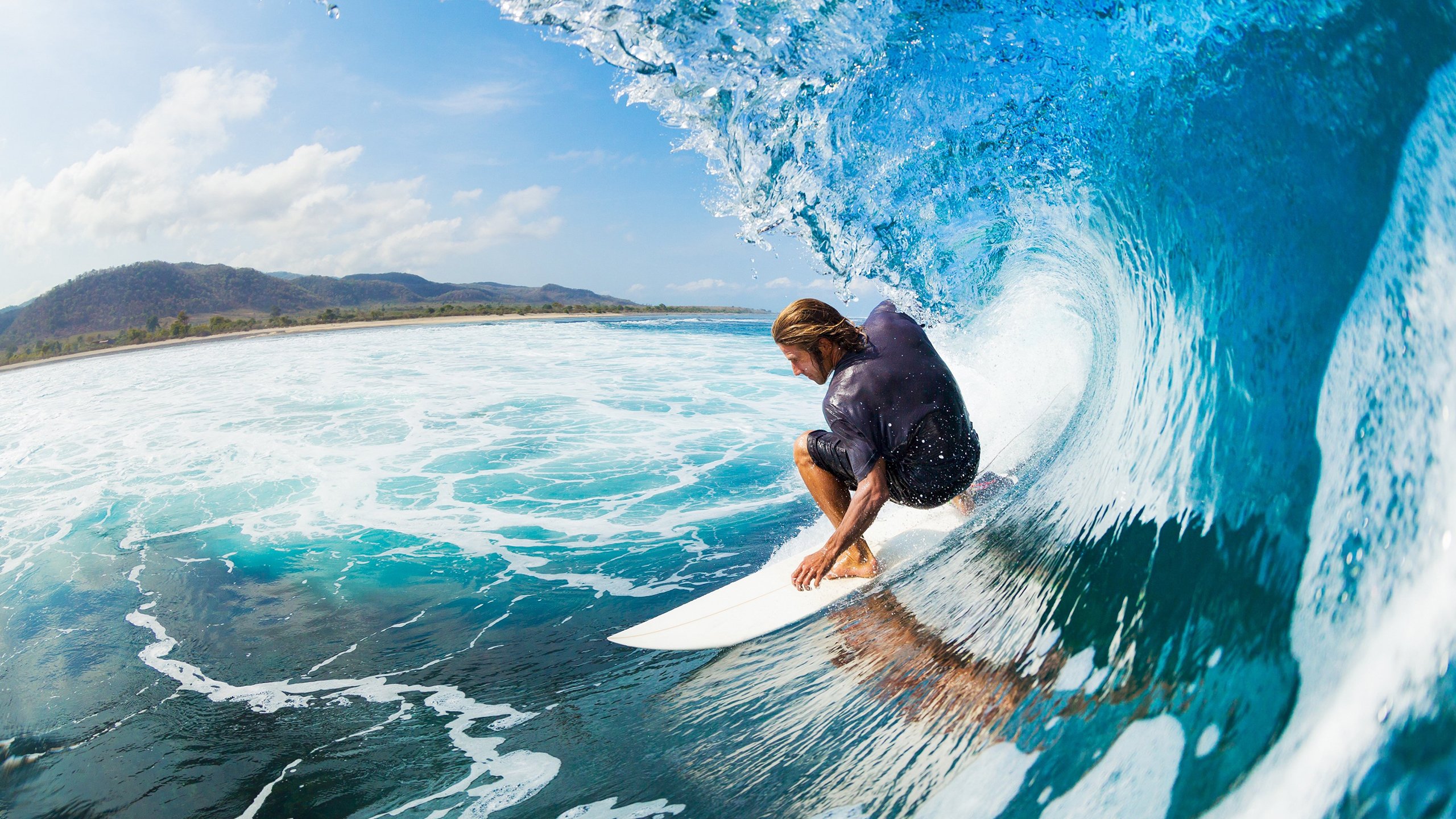 赛道风云,梅赛德斯逆袭,周冠宇状态火热改写F1格局